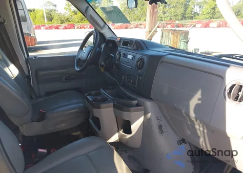 2014 Ford E-250 Commercial z USA, uszkodzony, nr VIN 1FTNE2EW9EDB19424